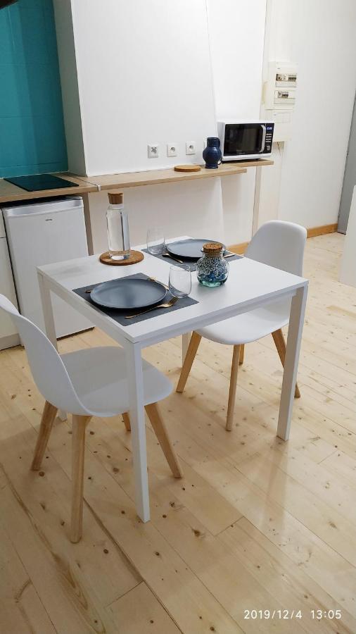 La Cachette Des Poutres Apartment ลาร์แบรล ภายนอก รูปภาพ